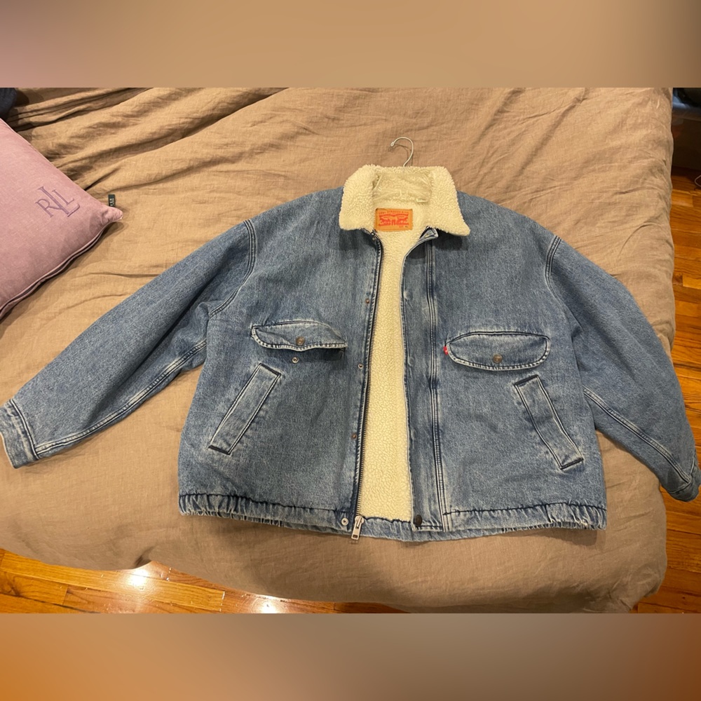 Levi’s Sherpa Lined Trucker Jacket Quilted Sleeves XL